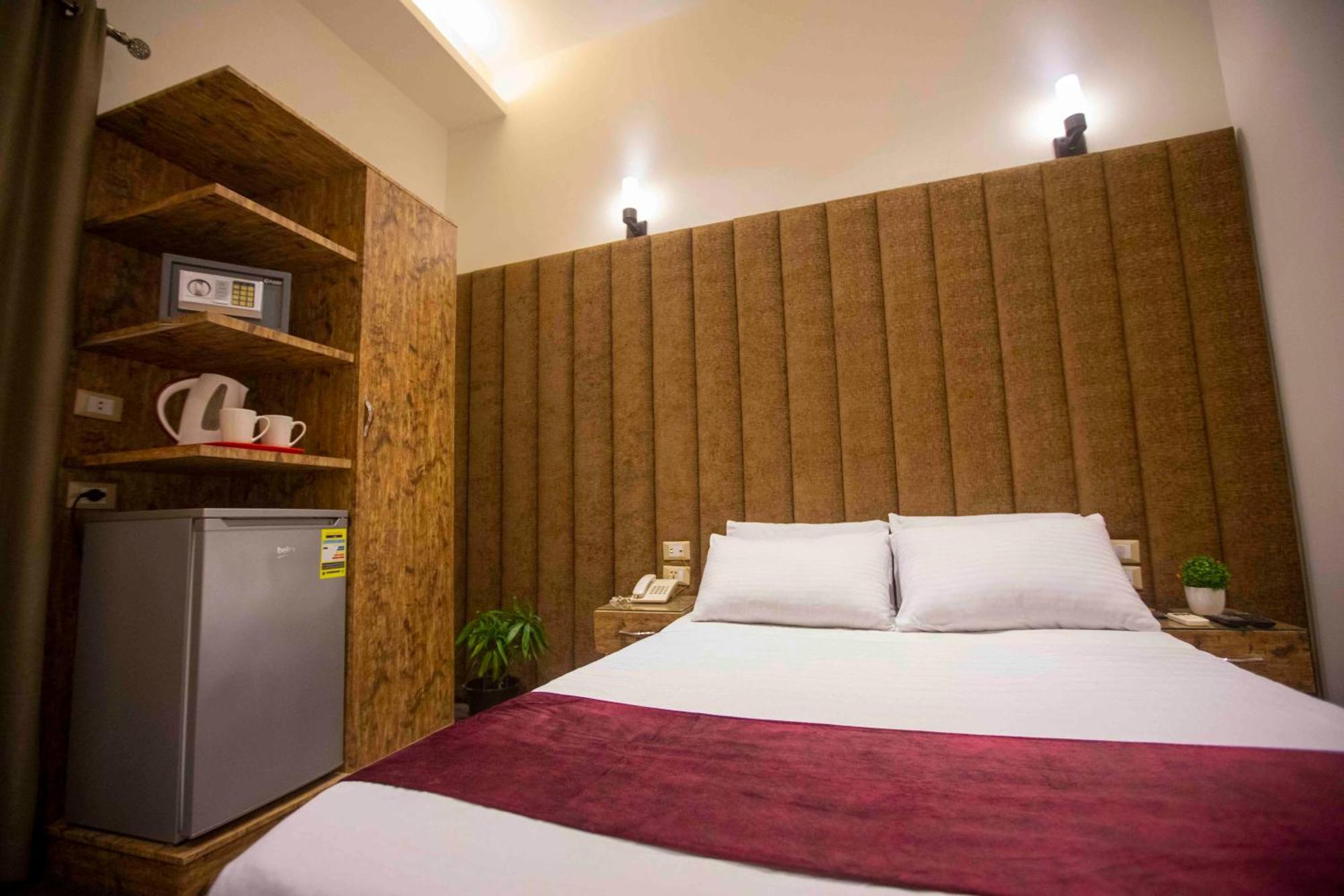 B&G Vlncia Hotel Dontown القاهرة المظهر الخارجي الصورة